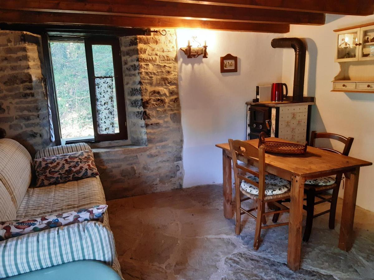 Ca' D'Alfieri Villa Барди Екстериор снимка