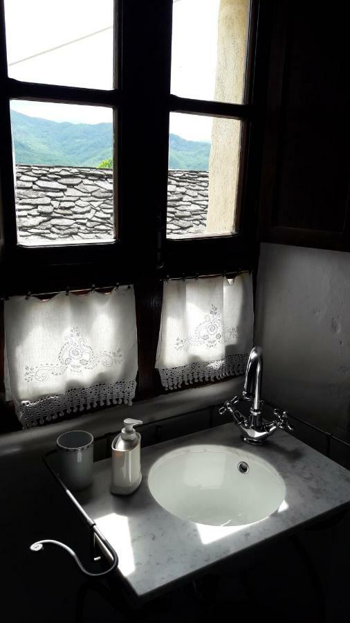 Ca' D'Alfieri Villa Барди Екстериор снимка