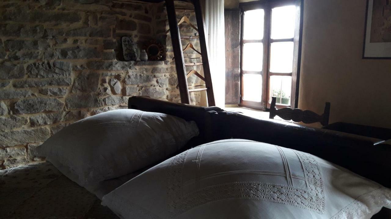 Ca' D'Alfieri Villa Барди Екстериор снимка