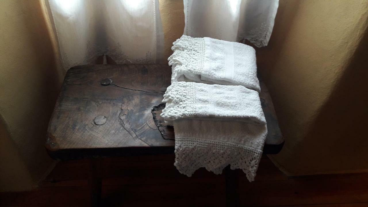 Ca' D'Alfieri Villa Барди Екстериор снимка